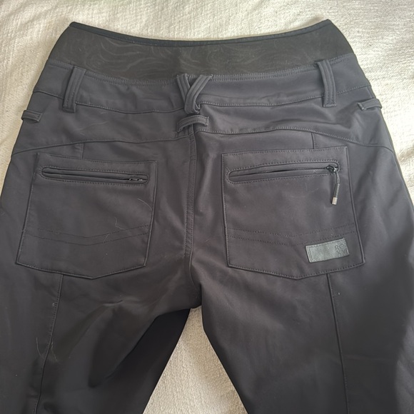 Roxy Rising High Shell Snow Pants on size L *short EUC - Picture 6 of 7